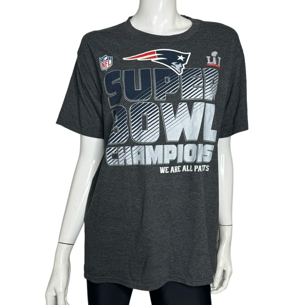 4/$40 NFL Pro Line Fantics New England Patriots‎ Grey Short Sleeve T-Shirt